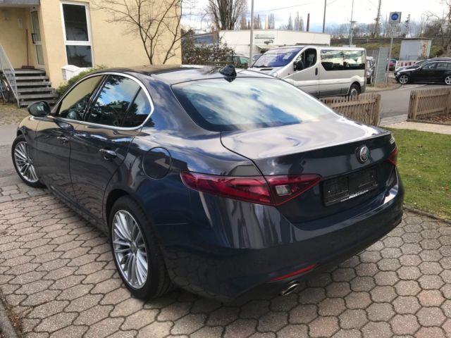 Left hand drive ALFA ROMEO GIULIA 2.2